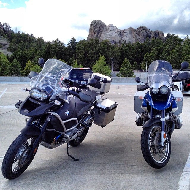 Motorcycle Tour - Mount Rushmore 